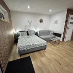 Apartamentprzy Termachchocholowskich Apartamento *