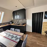Apartamentprzy Termachchocholowskich Apartamento *